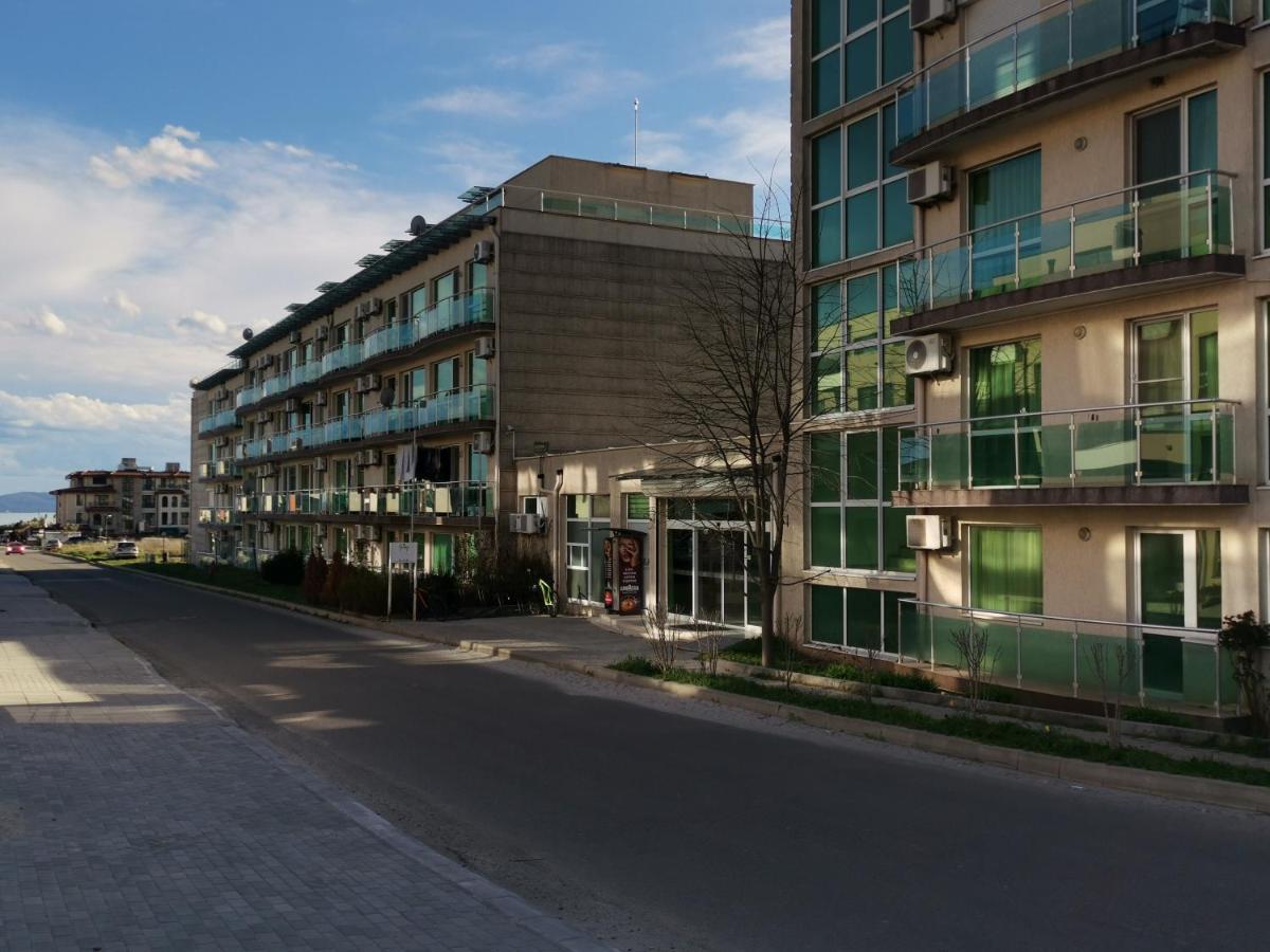 Clara Sea View Apartment Burgas Exterior photo